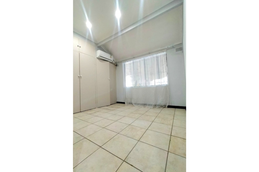 To Let 3 Bedroom Property for Rent in Geelhoutpark North West